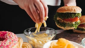 Cómo se vinculan los conservantes comunes en los alimentos con la hipertensión y las enfermedades cardiovasculares