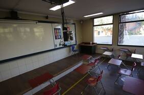 Evaluación docente: las advertencias y dudas tras la idea del Mineduc de suspenderla