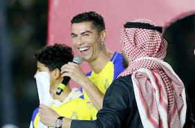 Exorbitante: Cristiano ganará al año en Arabia Saudita más que el valor de toda la liga chilena