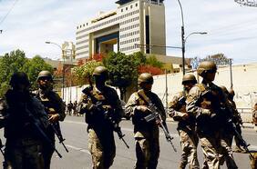 General Carlos Ricotti es nombrado como encargado de la Defensa para la RM tras decreto de estado de catástrofe