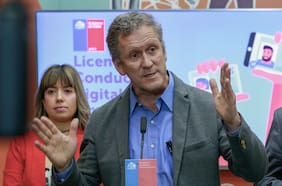 Muñoz por entrega de licencias de conducir a deudores de alimentos pese a ley que lo prohíbe: “Es una preocupación grande”
