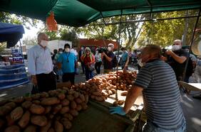 Ministro Walker a más de un mes de la crisis sanitaria: “Estamos bien abastecidos de productos agrícolas y no tenemos por qué tener distorsiones en los precios”