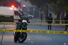 Carabinero motorista queda grave tras ser impactado frontalmente por vehículo en Cerrillos