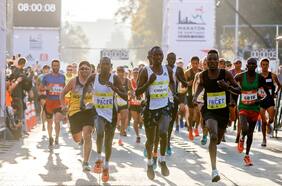 Kenia, el país de los super atletas que dominan el Maratón de Santiago