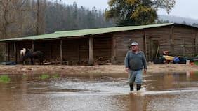 Sistema frontal: suben a 1.142 los damnificados, 6.243 aislados y más de 4.700 viviendas con daños entre las regiones del Maule y Los Lagos