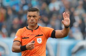 El castigo de Roberto Tobar a Nicolás Gamboa por no expulsar a Alan Saldivia en el duelo entre O’Higgins y Colo Colo