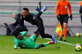 Escándalo en París: Neymar se va de fiesta tras sufrir dura lesión