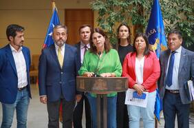 Bancada de diputados RN pide a Boric evaluar continuidad del PC en el oficialismo si avala triunfo de Maduro en Venezuela