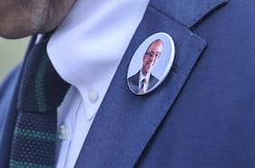 UDI realiza romería en memoria de Jaime Guzmán e insiste en pronta extradición de Galvarino Apablaza a Chile