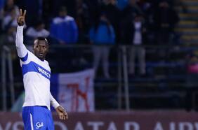 Insólito: exjugador de la UC es despedido a siete días de haberse anunciado su fichaje