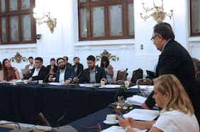 Así fue el tenso cruce entre Miguel Crispi y el diputado Mellado en comisión por caso Monsalve