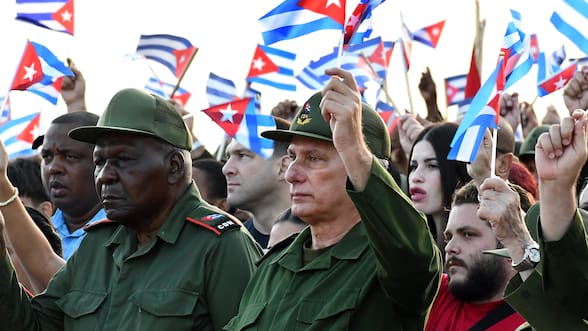 “Hay que cambiar”: Díaz-Canel anuncia reformas económicas y reducción de la burocracia en Cuba