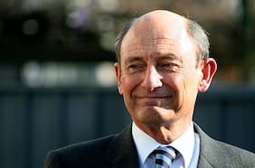 Sólo $ 130 millones y no $ 2 mil millones: Suprema confirma resolución de justicia militar e impide ampliar procesamiento por fraude en contra del general (R) Cheyre