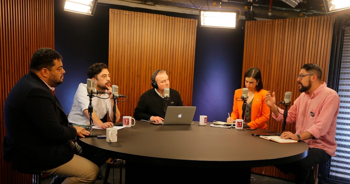 Mesa del Poder: revisa el debate entre Francisco Orrego, Marco Velarde, Paz Charpentier y José Toro
