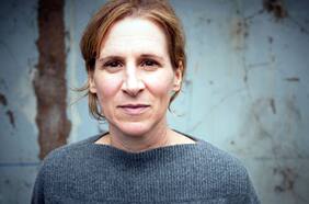 Columna de Héctor Soto: Una mujer entre hombres