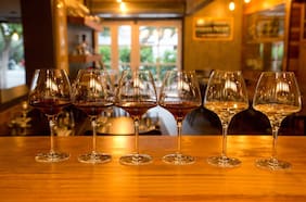 La Cava del Sommelier, el nuevo bar de vinos con copas desde $ 1.000
