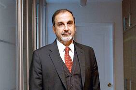 La polémica participación de Augusto Iglesias en cambios a reforma de pensiones:  ¿qué dice la ley sobre los otros trabajos de los consejeros de la CMF?