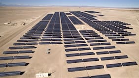 Colombiana Promigas compra activos eléctricos en A.Latina de española Zelestra: operación tiene repercusiones en Chile