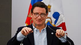 Squella anticipa “sorpresas” en votación del Senado por megarreforma y llama al PPD a mantener respaldo