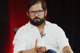 Los coqueteos de Boric con volver a ser candidato presidencial en su aventura por Europa