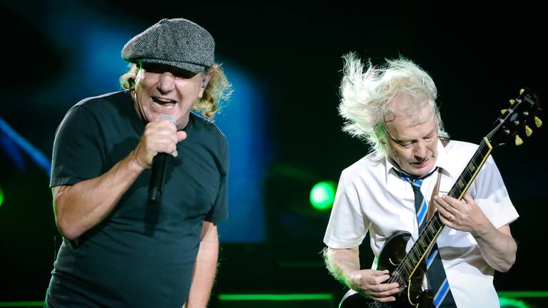 AC/DC alista larga estadía en Chile y recibe elogios en sus primeros ...