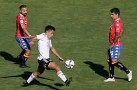 Colo Colo perdió su chance y le entregó el liderato exclusivo a la UC