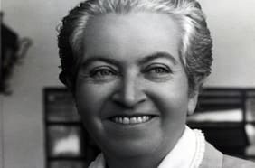 135 años de Gabriela Mistral: el camino de la niña para ser poeta