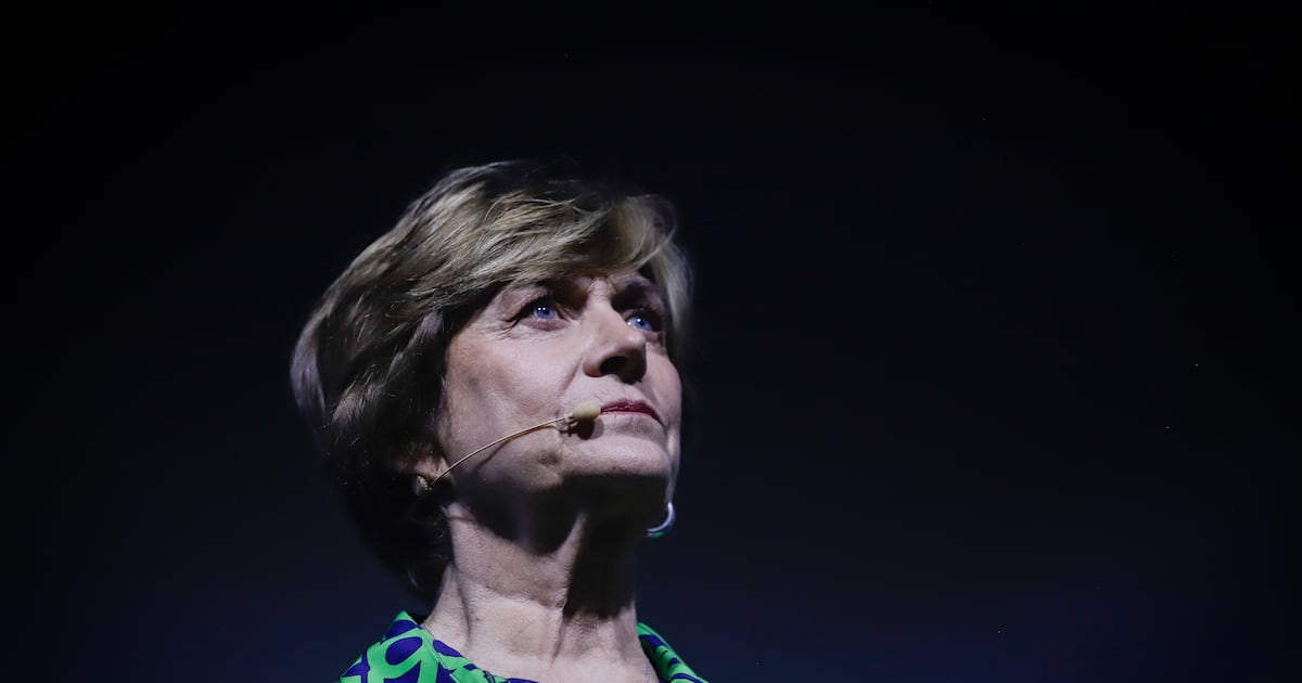 Matthei y la búsqueda de verdad: Entre la polémica y la apuesta por la sensatez