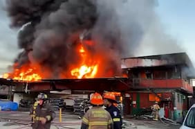 Incendio de gran magnitud afectó a fábrica textil de Independencia