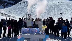 Familia es criticada por realizar fiesta de revelación de género en un área protegida en el Cajón del Maipo