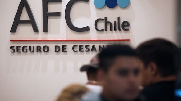 Ofertas de trabajo suman siete meses de caídas consecutivas y anticipan un baja creación de empleo en próximos meses
