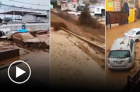 Aluvión arrastra varios vehículos en localidad de Tocopilla