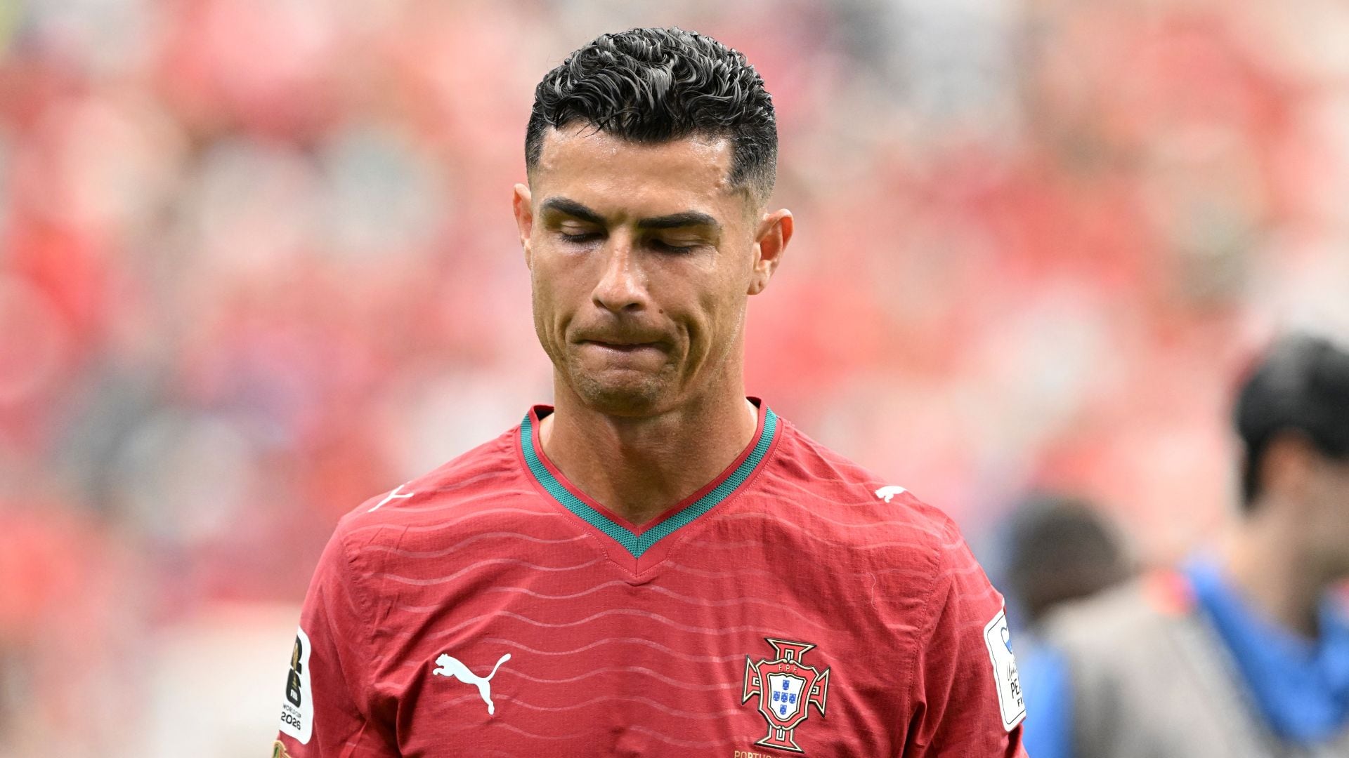 Con el amistoso ante la Roja como ejemplo: la despiadada columna en Portugal para pedir el retiro de Cristiano Ronaldo