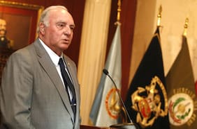 Muere Luis Giampetri, el exvicepresidente de Perú que propuso hundir el Huáscar para terminar con discrepancias con Chile