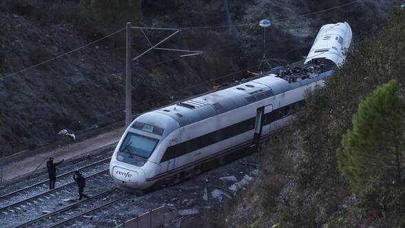 “Es un accidente muy difícil de explicar”: Lo que se sabe de la peor tragedia ferroviaria en España desde 2013