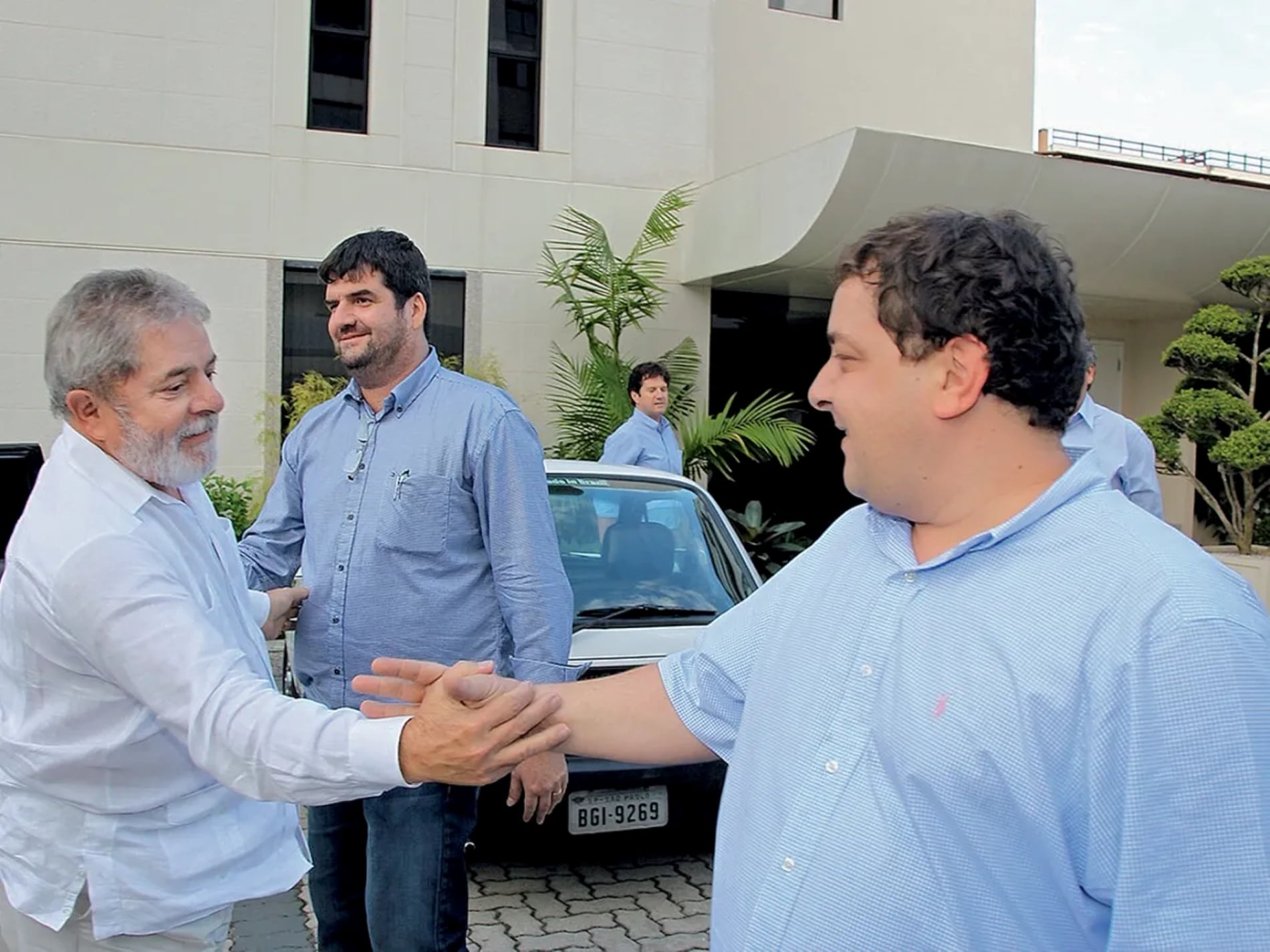 Lula junto a su hijo mayor, Lulinha.