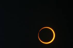 ¿A qué hora ver en Chile el eclipse solar anular de este sábado 14 de octubre?