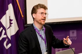 Robert Seamans, experto en Inteligencia Artificial: “La IA es un chivo expiatorio fácil para los cambios que están ocurriendo”