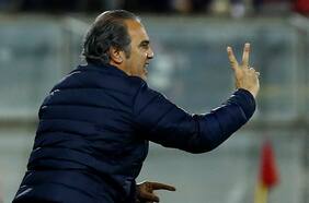 Lasarte tendrá que sacar la voz por la idea de la FIFA de realizar el Mundial cada dos años