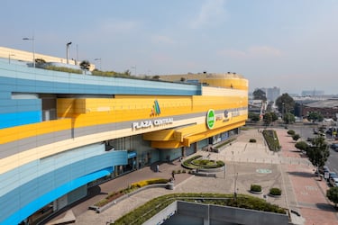 Cencosud refuerza presencia en Colombia y filial de centros comerciales adquiere participación mayoritaria en Plaza Central