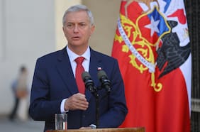 Kast descarta que rechazo de megarreforma paralice al gobierno y respalda a Quiroz ante críticas a su gestión