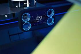 Los futuros Peugeot tendrán un volante inspirado en los videojuegos