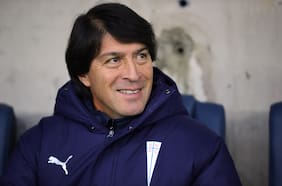 El laboratorio guaraní de Daniel Garnero: las claves de la renovada UC que buscará la Supercopa ante Coquimbo Unido