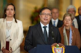 Reforma de salud en Colombia en el centro del cambio de gabinete de Petro