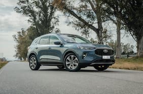 Ford Escape: El SUV híbrido que consiguió la innovación y eficiencia al volante