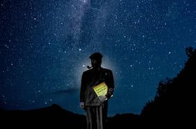 Pablo Neruda y los 100 años de los Veinte poemas de amor: historia a fondo de un libro doloroso y pastoril