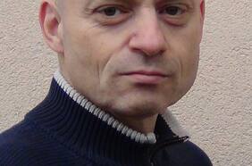 Michel Desmurget: “Las pantallas afectan el lenguaje, la concentración, la memoria y el aprendizaje”