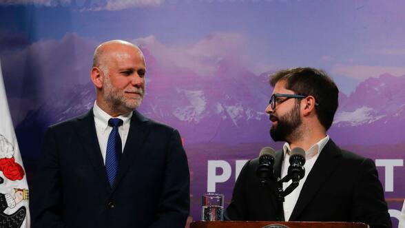 Las aprensiones de Boric para reformar el sistema político