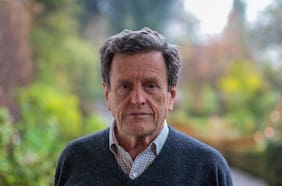 Carlos Larraín (RN) dice que Matthei no tiene “derecho adquirido” a ser la candidata de Chile Vamos