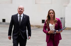 Sedini y Quiroz: los ministros en la mira oficialista en medio de la crisis por el alza de los combustibles